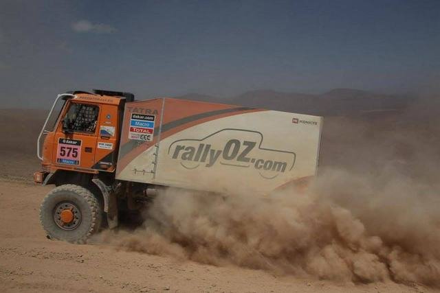 robo-kasak-rally-dakar-2014-32