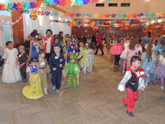 detsky-maskarny-karneval-2014-050